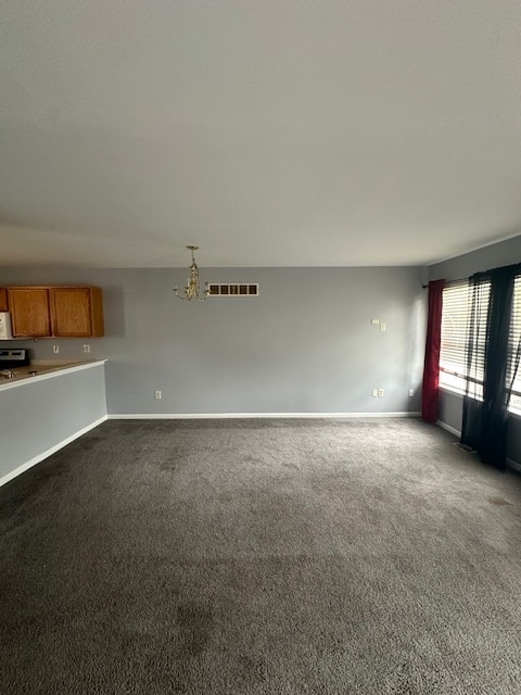 Building Photo - 306 Macleren Dr