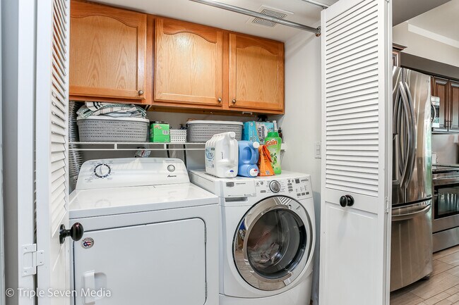 Building Photo - 8126 160th St