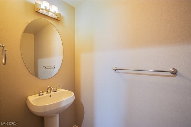 Building Photo - 8255 S Las Vegas Blvd