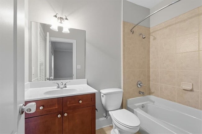 Building Photo - 1664 Mosaic Way