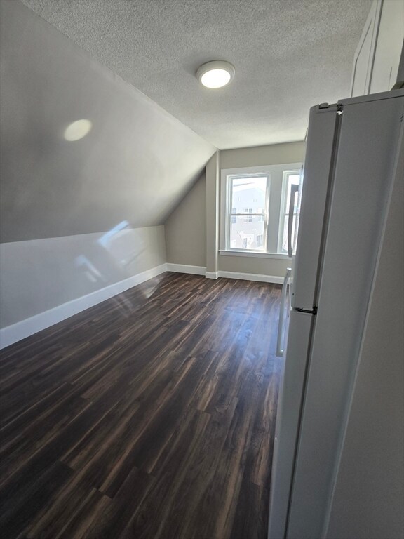 Building Photo - 65 Shepard St