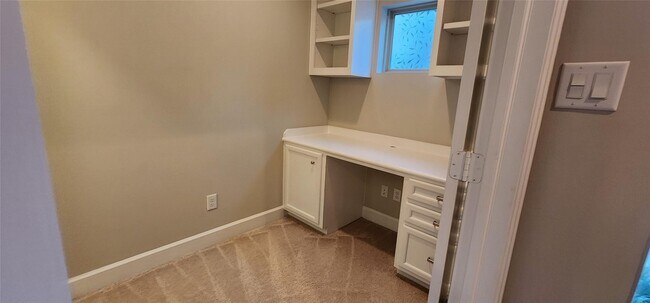 Building Photo - 11608 Main Ash Dr