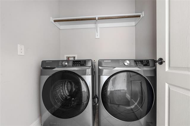 Building Photo - 214 Garden Grove Dr