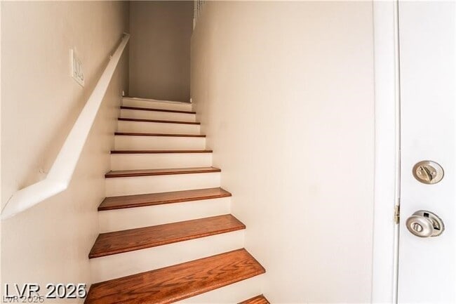 Building Photo - 6255 W Arby Ave