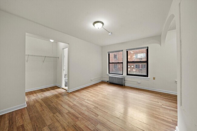 Interior Photo - Kenmore East Apartments