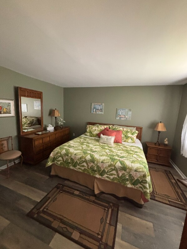 Building Photo - 1600 NE Dixie Hwy