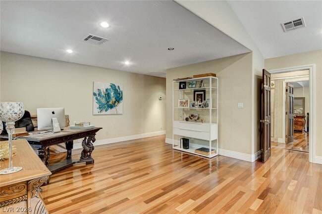 Building Photo - 7001 Alamitos Cir