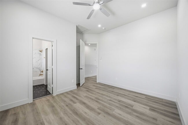Building Photo - 4606 Indie Hts Ln