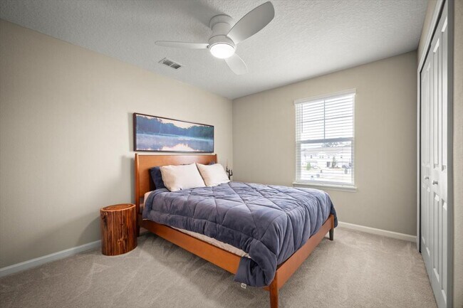 Building Photo - 1255 Beach Dune Dr