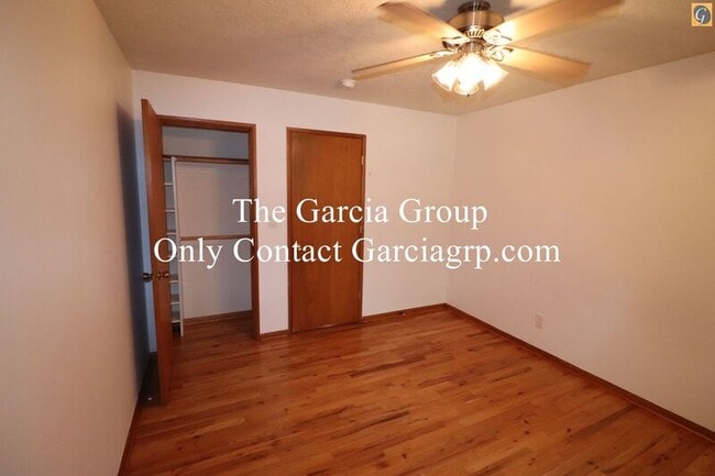 Building Photo - 908 SW Gaines St