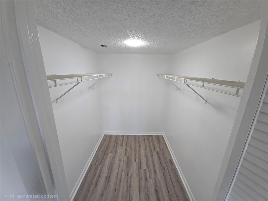 Building Photo - 8735 Ramblewood Dr