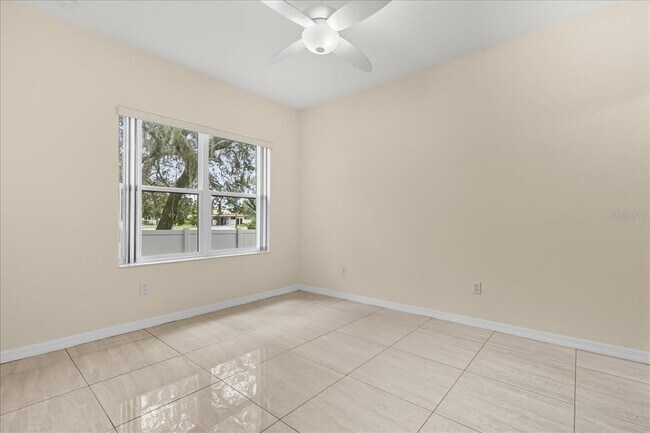 Building Photo - 2018 Royal Vista Ct