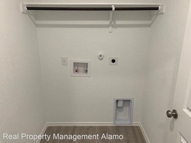 Building Photo - 3 br, 2 bath House - 9947 Flax Mill Dr