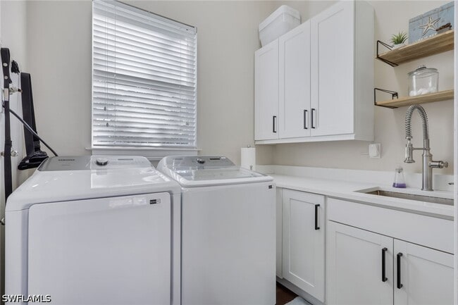 Building Photo - 5074 Rustic Oaks Cir