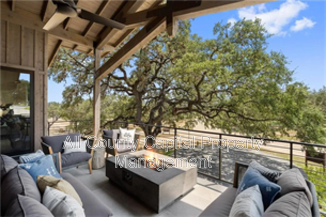 Building Photo - 2113 Barbaro Way