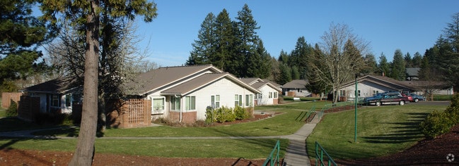 Building Photo - Veneta Villa