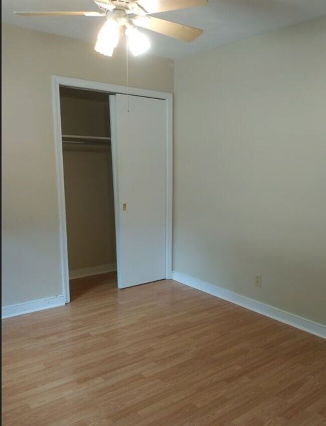 Building Photo - 400 Dorrier Dr