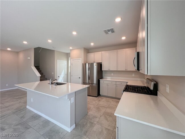 Building Photo - 7621 Mojave Wind Ave