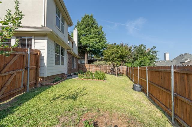Building Photo - 910 Waterside Dr