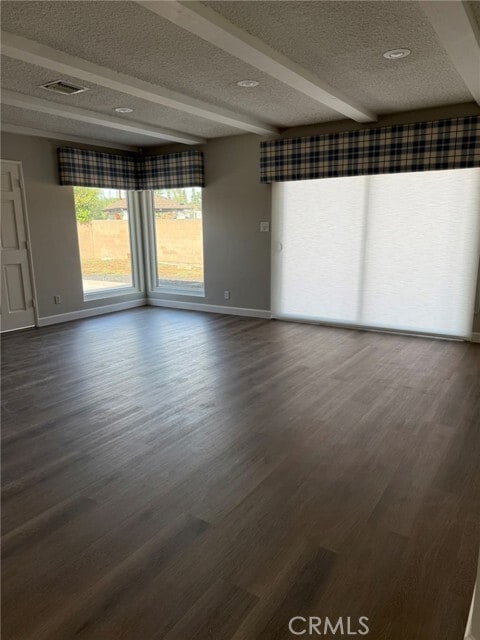 Building Photo - 15815 Parkland Dr