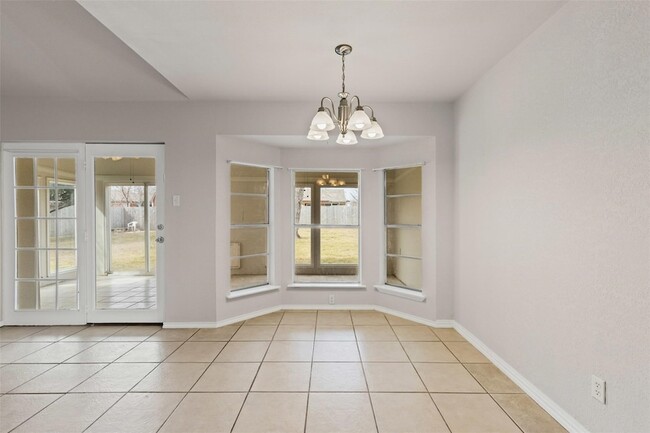 Building Photo - 1605 Morningside Dr