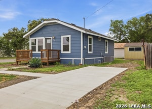 Building Photo - 225 Avenue B