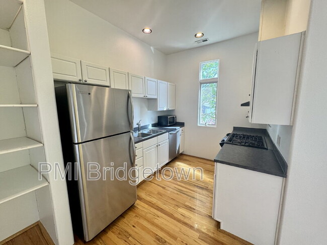 Building Photo - 2611 NW Upshur St