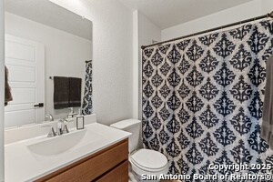 Building Photo - 3538 Silver Set