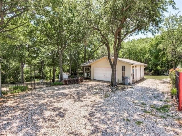 Building Photo - 4507 Co Rd 446