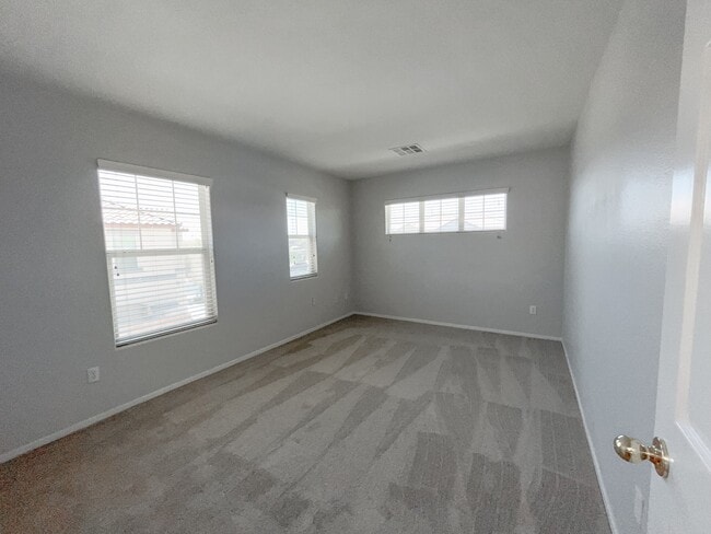 Building Photo - 5646 St Elias St