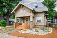 Building Photo - 561 Madison St