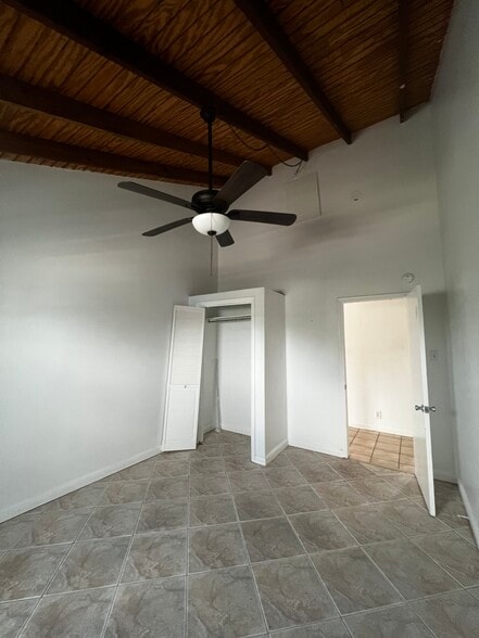 Building Photo - 1220 3rd St