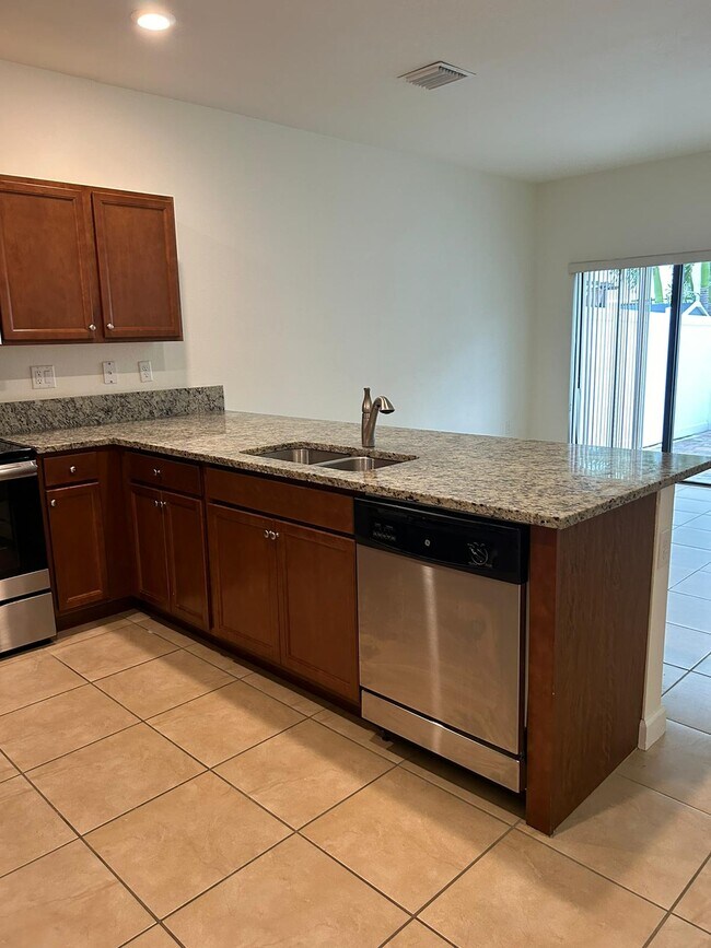 Building Photo - 9332 W 33rd Ln