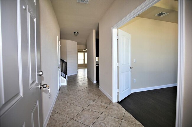 Building Photo - 46 Churchill Farms Dr