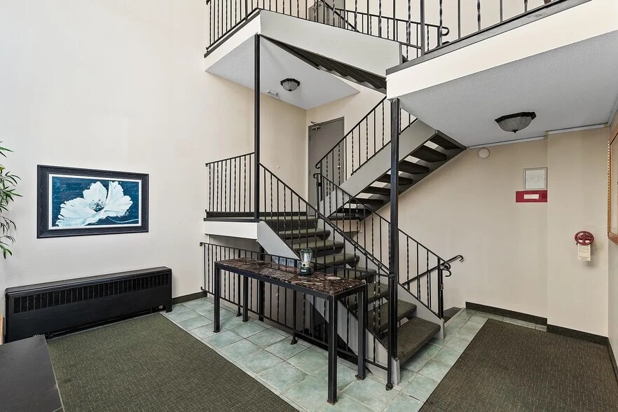 Lobby and Entrance - 10630 Rockford Rd