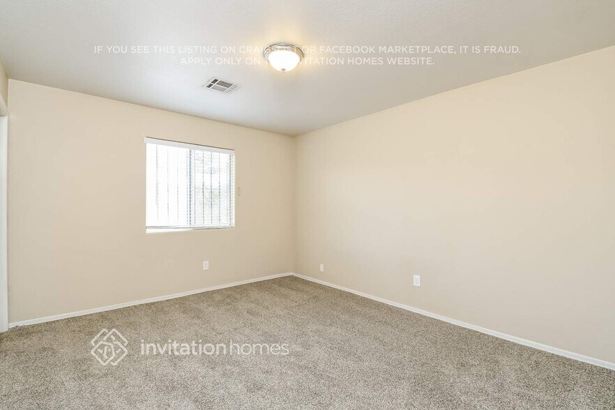 Building Photo - 2143 W Roeser Rd