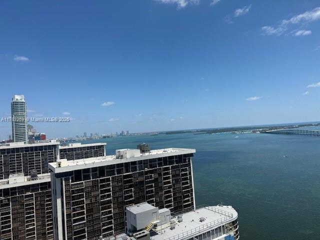 Building Photo - 2101 Brickell Ave