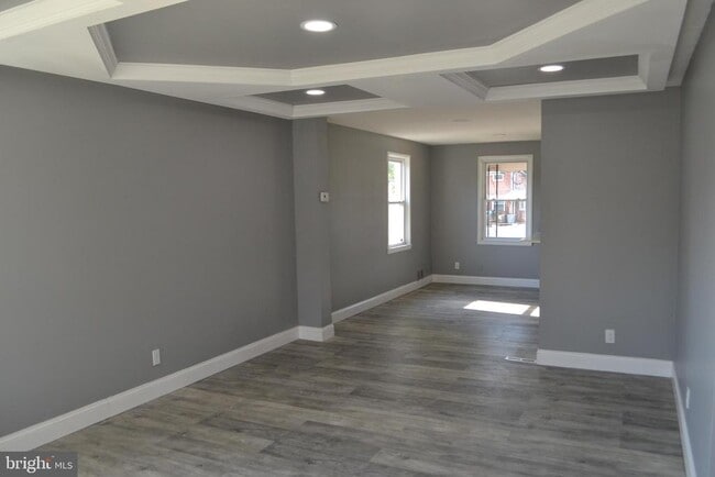 Building Photo - 7448 Durwood Rd