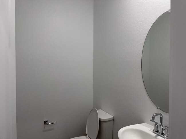 Building Photo - COMING SOON! TOWN HOME WITH COMMUNITY POOL...
