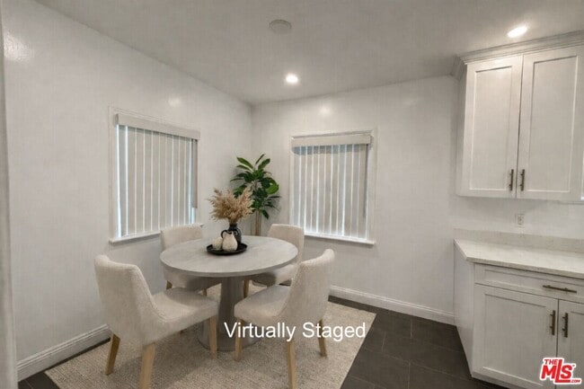 Building Photo - 6654 Aldea Ave