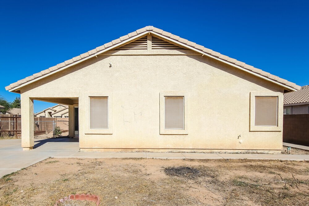 Building Photo - 7803 W Northview Ave