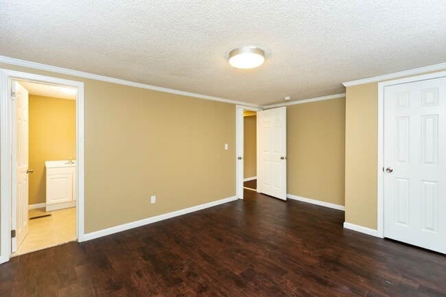 Building Photo - Now Accepting Section 8