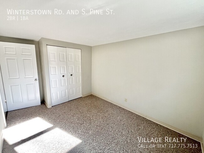 Building Photo - 100 Winterstown Rd