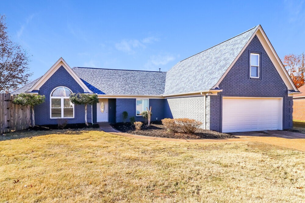 Building Photo - 2827 Fletcher View Dr