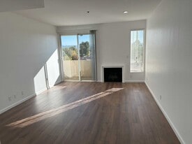 Building Photo - 19350 Sherman Way