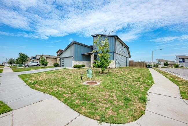 Building Photo - 7420 Peggie Nell Dr
