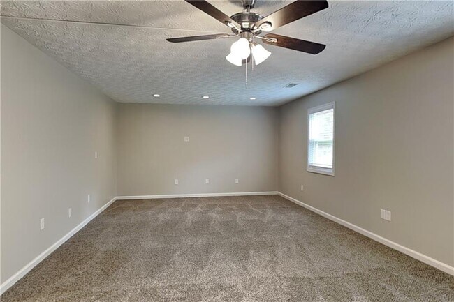 Building Photo - 2957 Forest Chase Terrace NE