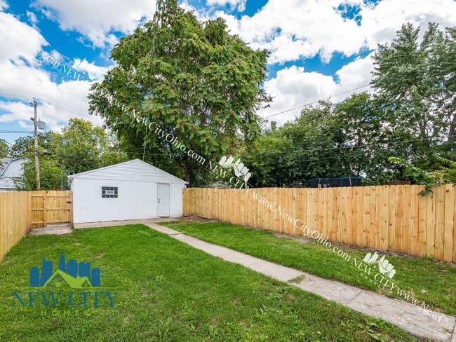 Building Photo - Full Refreshed 3 Bedroom Home in Franklint...