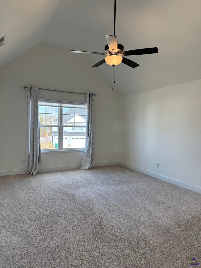 Building Photo - 805 Harley Farms Dr