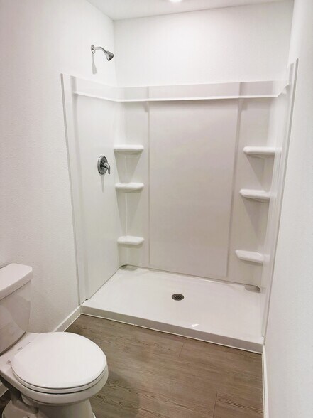 Building Photo - 1271 Falcon Heights Dr